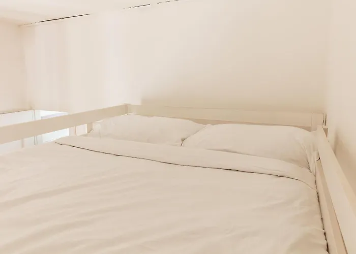 Dehomes - Porta Vittoria Comfort Appartement